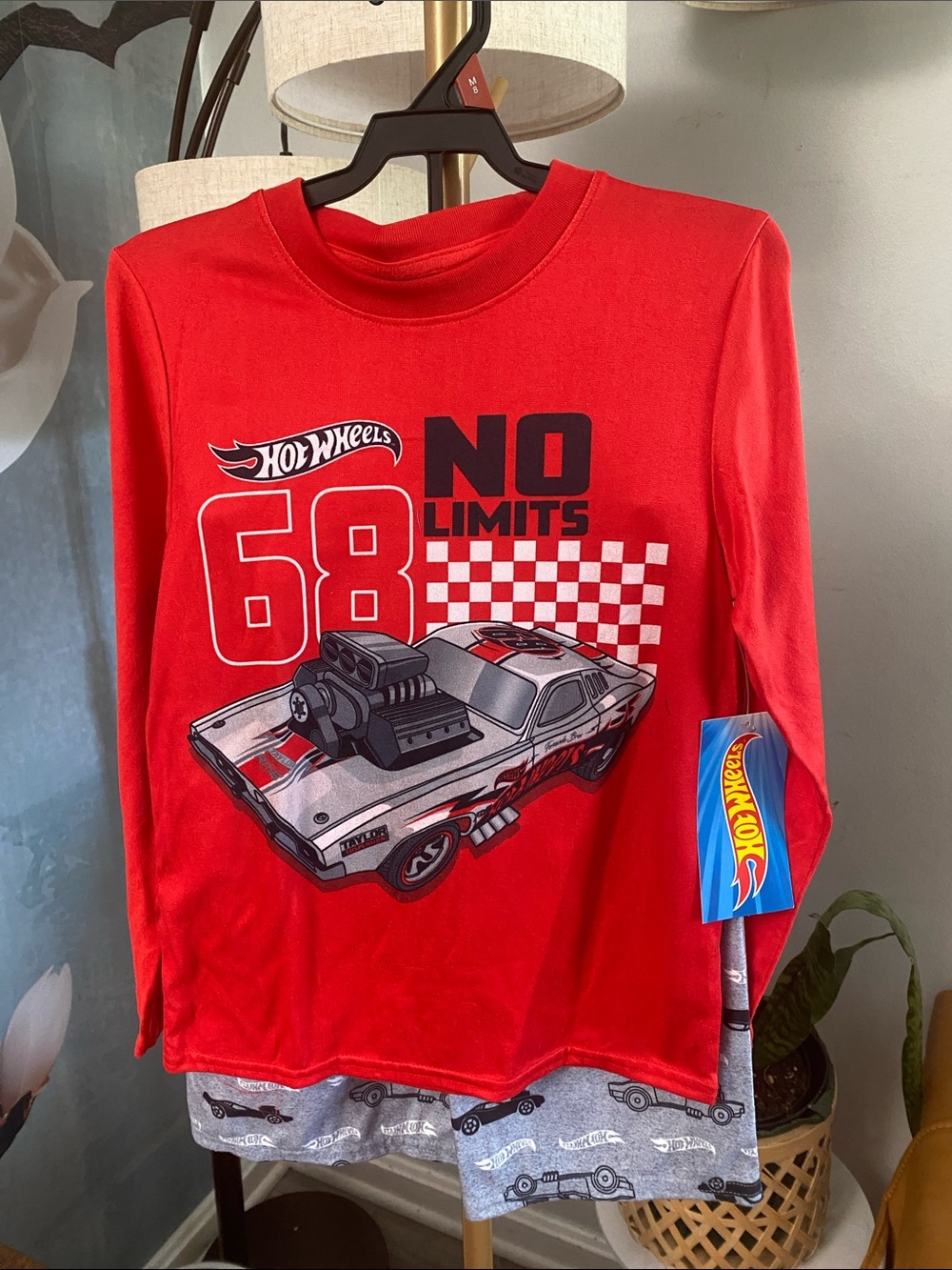 Hot Wheels No Limits Red Boys Pajama Set - 68 Muscle Car size 8 Boys NWT
